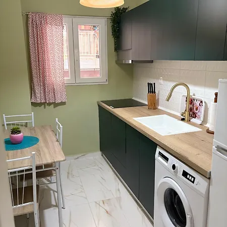Metro Appartement *